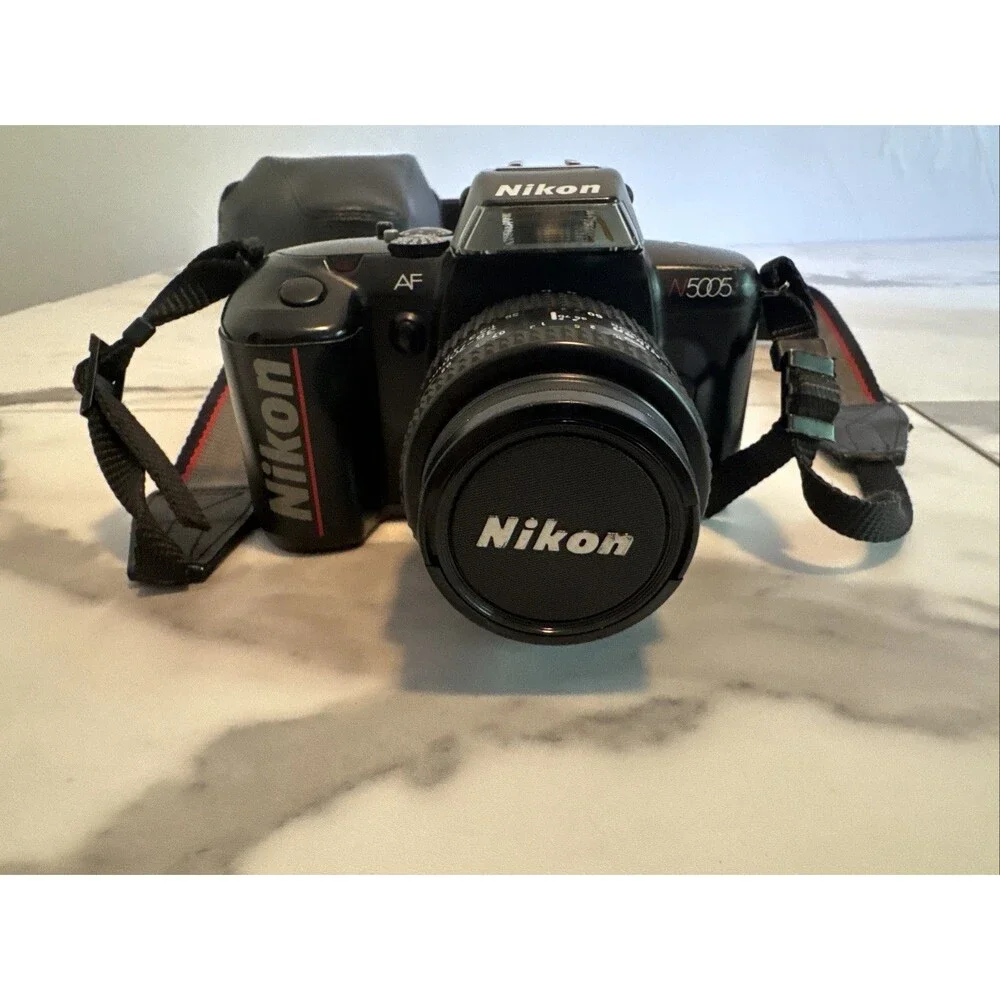 Nikon N5005 35mm AF Film Camera w/ 35-70mm Lens & Case – Tested & Working